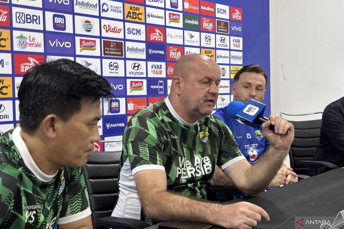 Bojan Minta Tanggal Laga Tandang Persib Kontra Malut United Diubah